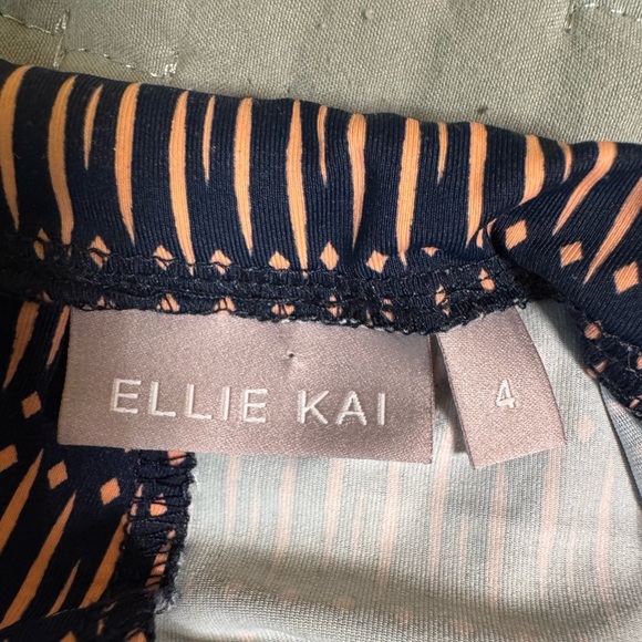 Ellie Kai Blue/coral Geometric Print Halter Tie Sleeveless dress size 4 EUC - Picture 6 of 11